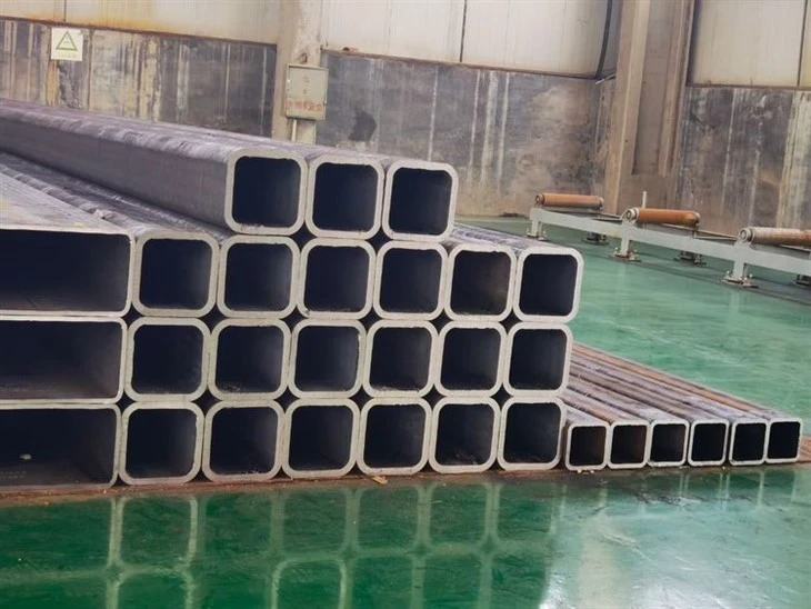 HOT FINISHED SQUARE HOLLOW SECTIONS