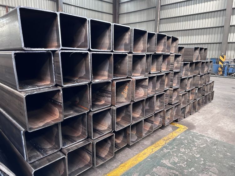 STEEL HOLLOW SECTIONS STEEL HOLLOW SECTIONS